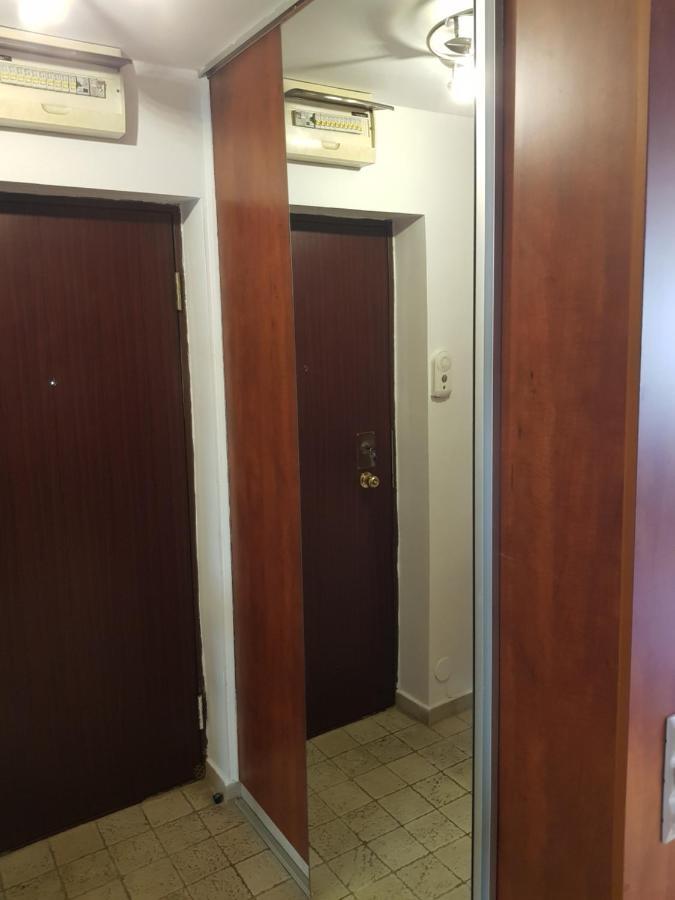Nerva Traian Studio Apartment Bucharest Exterior photo